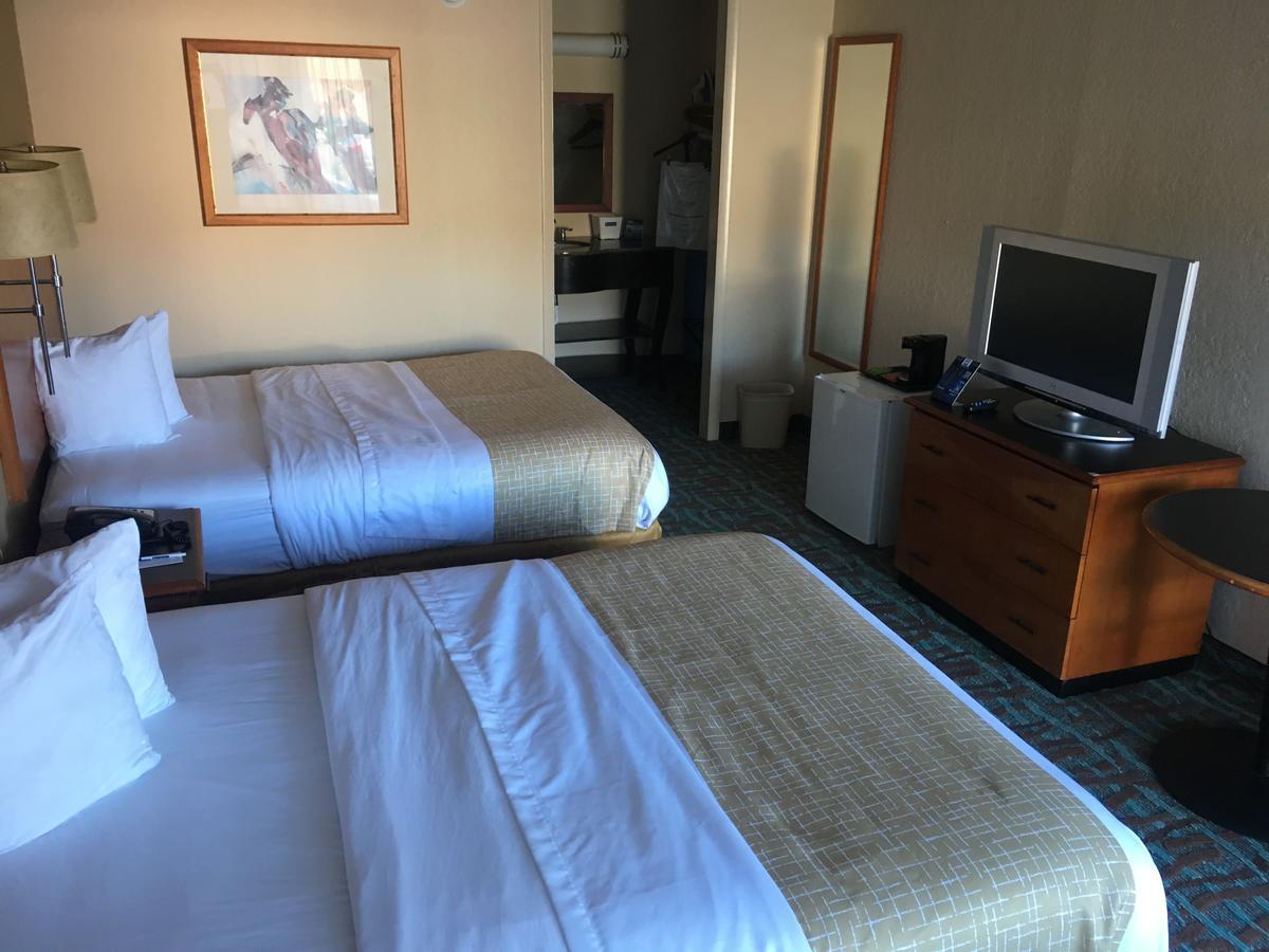 Harriman Hotel 2*