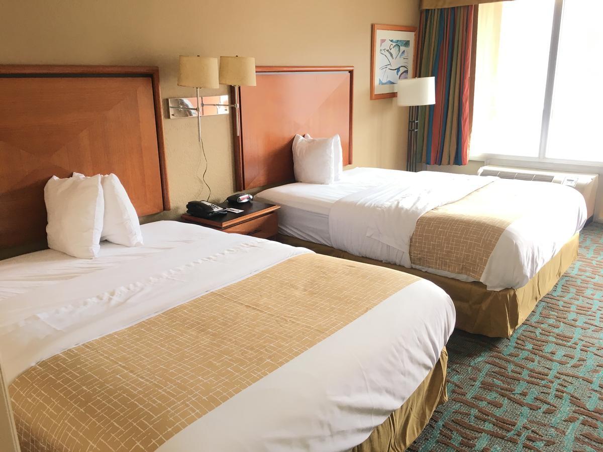 Harriman Hotel 2*