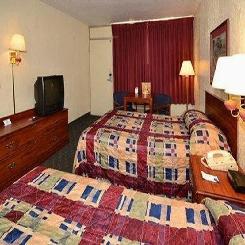 Harriman Hotel 2*